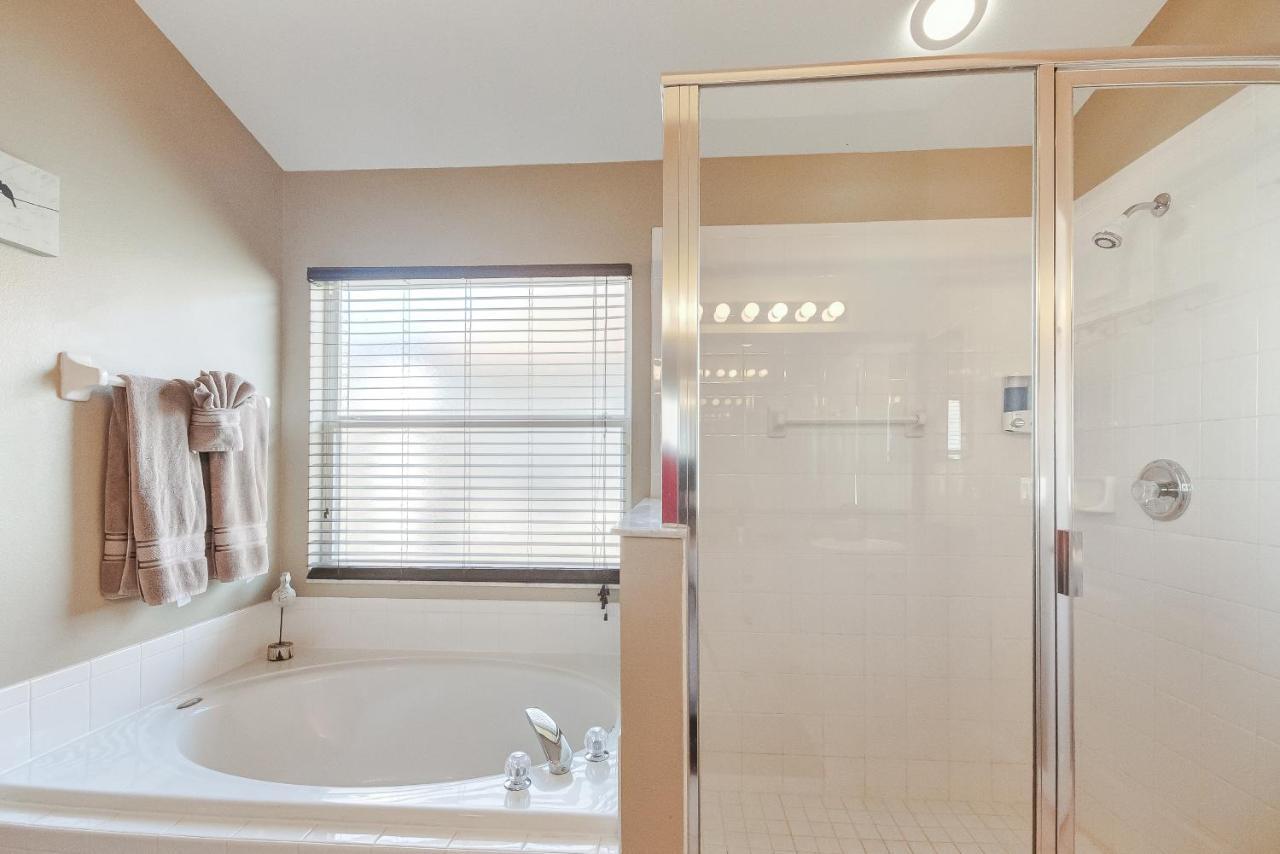 Two Master Bedrooms Pool Home Private Yard أورلاندو المظهر الخارجي الصورة